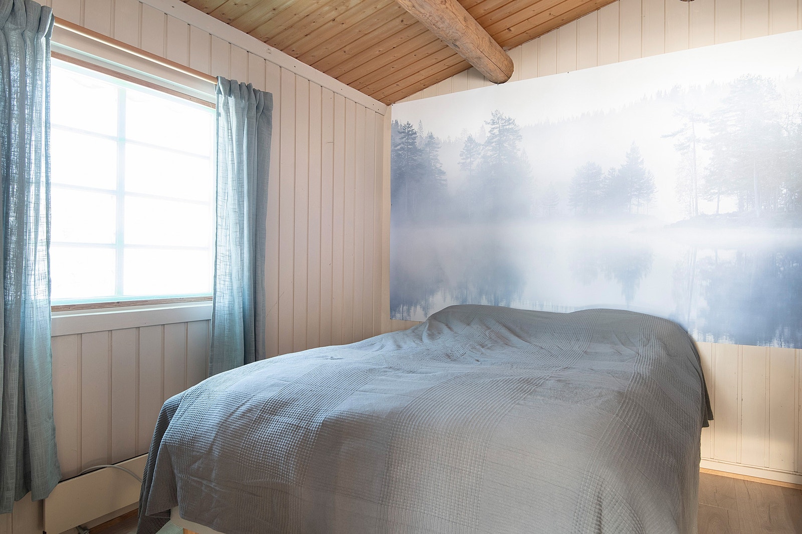 Soverom nr 1. 150cm seng Galleribilde