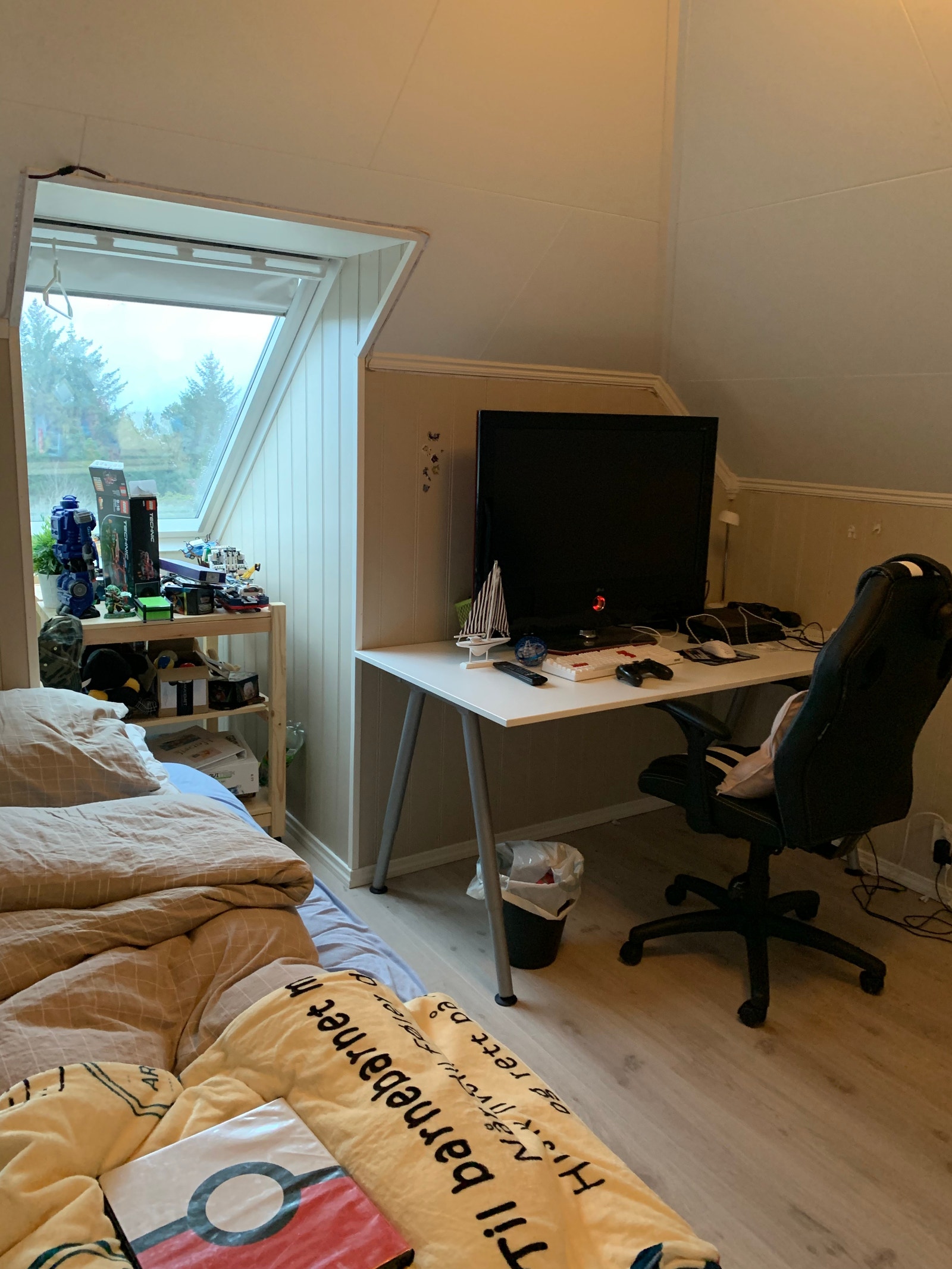 Soverom 2 etg. Galleribilde