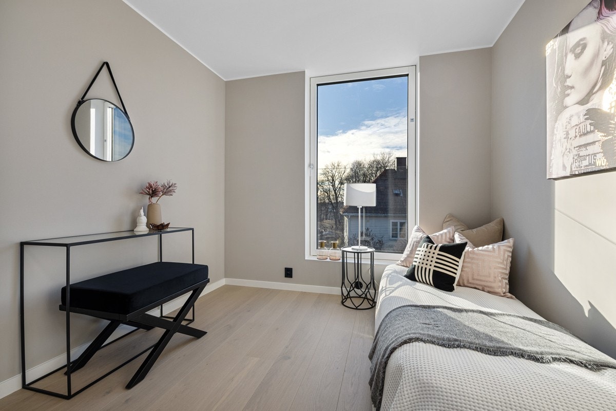 Lyst og luftig soverom III Galleribilde