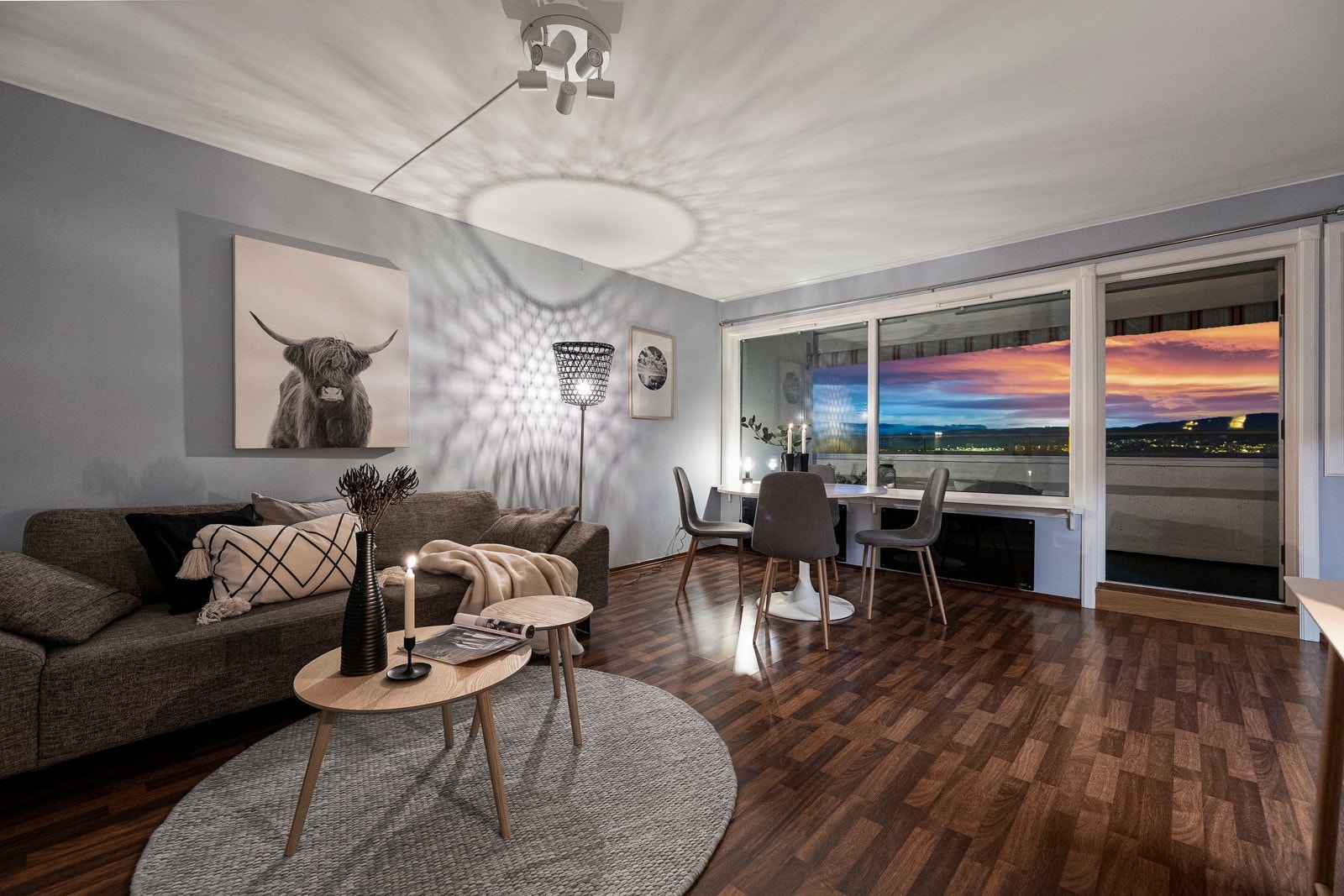 PrivatMegleren Infinita ved Therese Bjerke har gleden av å presentere Dr. Dedichens vei 128! Galleribilde