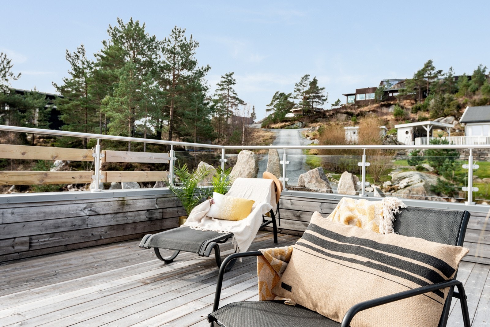 Takterrassen. Bilete frå Strandhus 2 Galleribilde