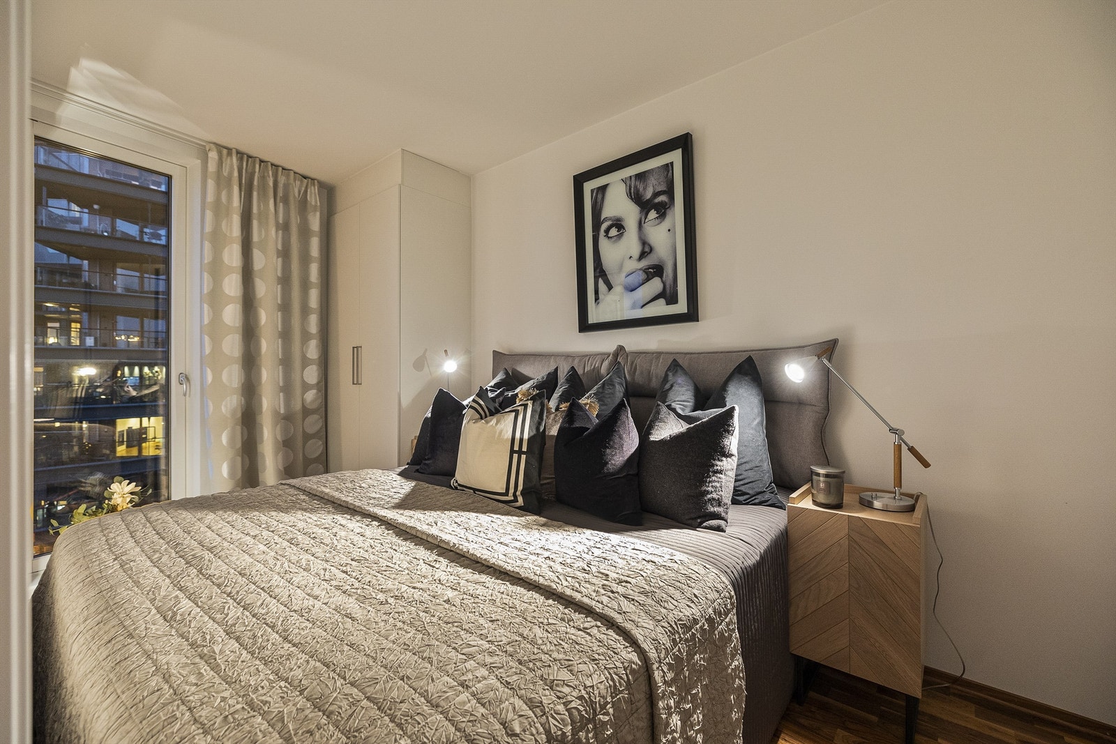 Soverom. Galleribilde