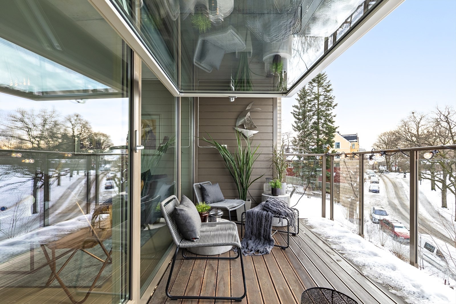 God plass til sittegrupper Galleribilde