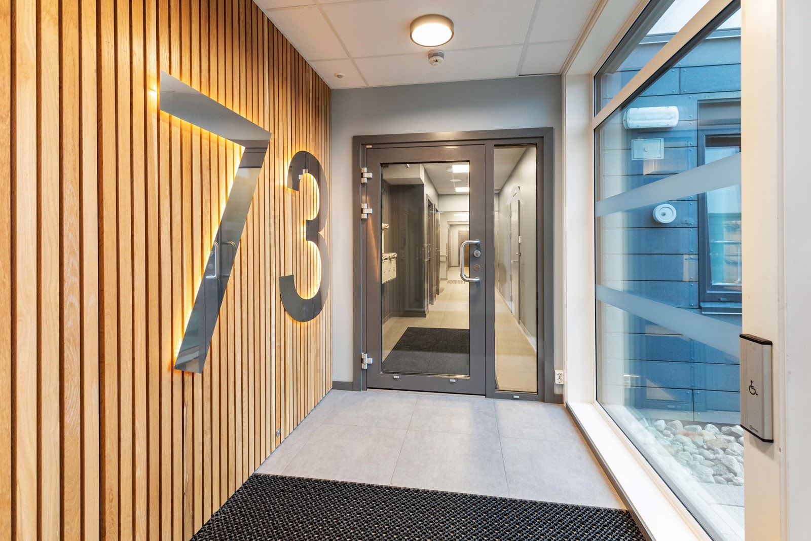 Felles gang/entrè Galleribilde