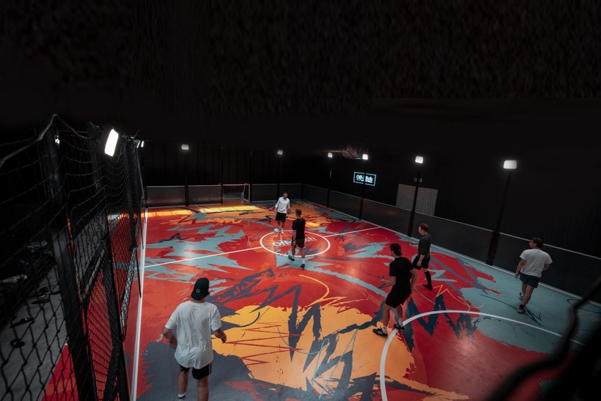 Oslo Street Fotballsenter befinner seg i naboblokken til sameiet med et superspennende konsept! Ta gjerne en titt: https://oslostreetfotballsenter.no Galleribilde