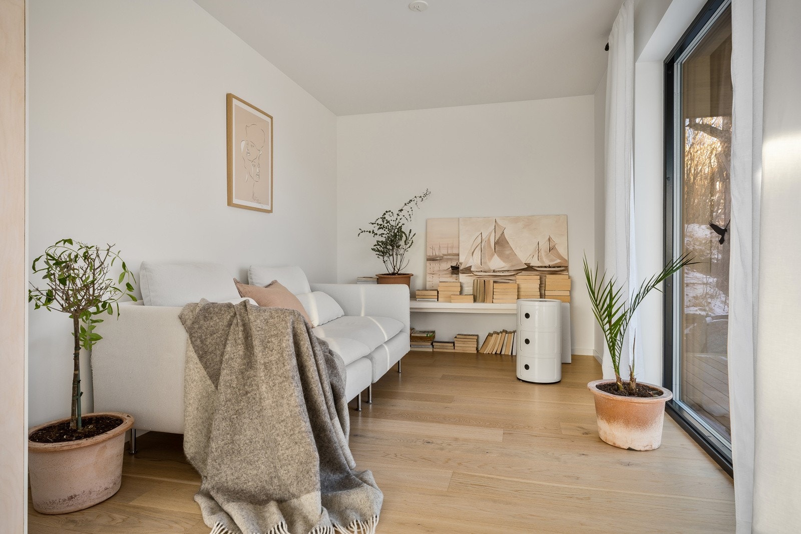 Ved å sette opp en vegg her kan du enkelt lage et ekstra soverom Galleribilde