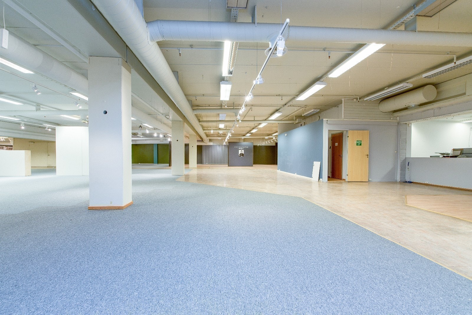 Stor-forretningslokale - eventuelt kontorlokaler Galleribilde