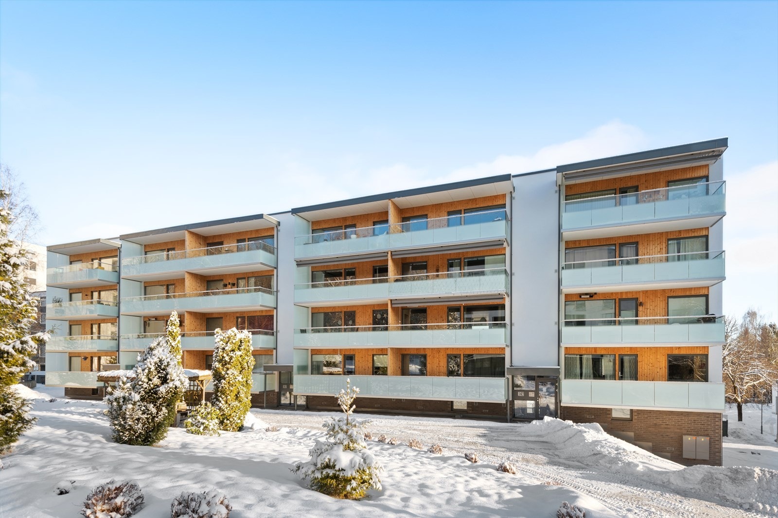 Fasadene ble nylig oppgradert, hvor de byttet både vinduer og balkongdører Galleribilde