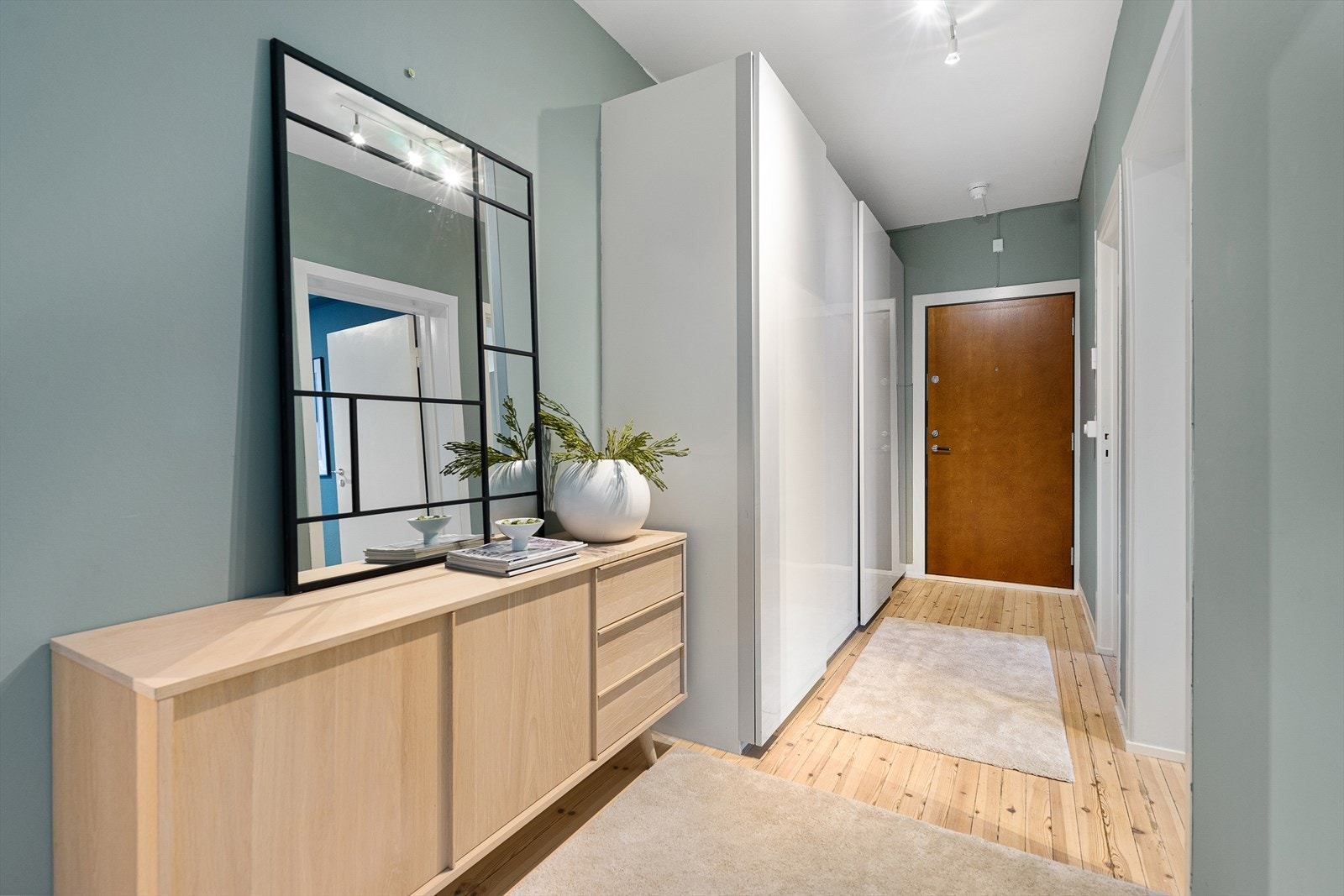 Mellomgang Galleribilde