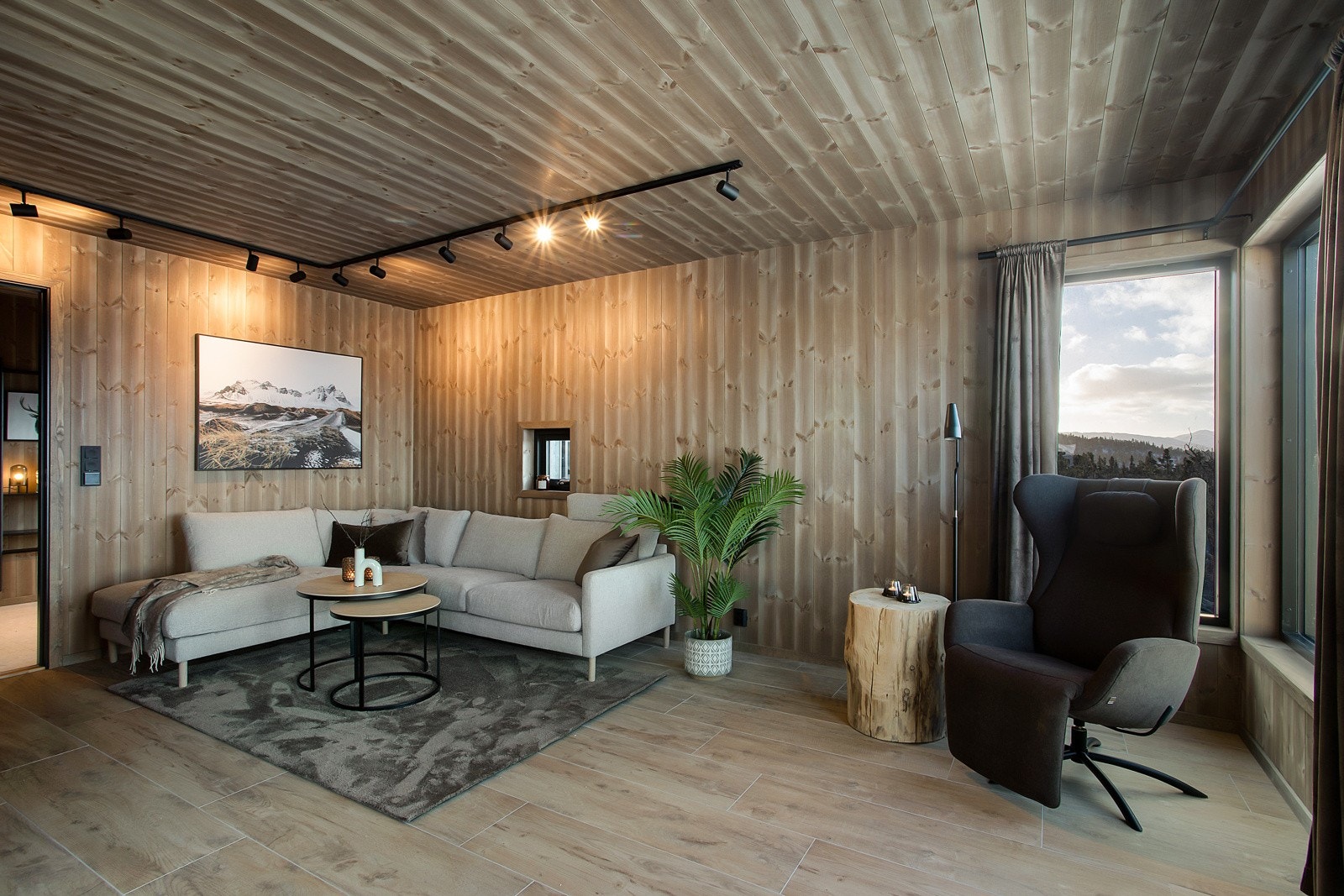 God plass til stuemøblement. Galleribilde