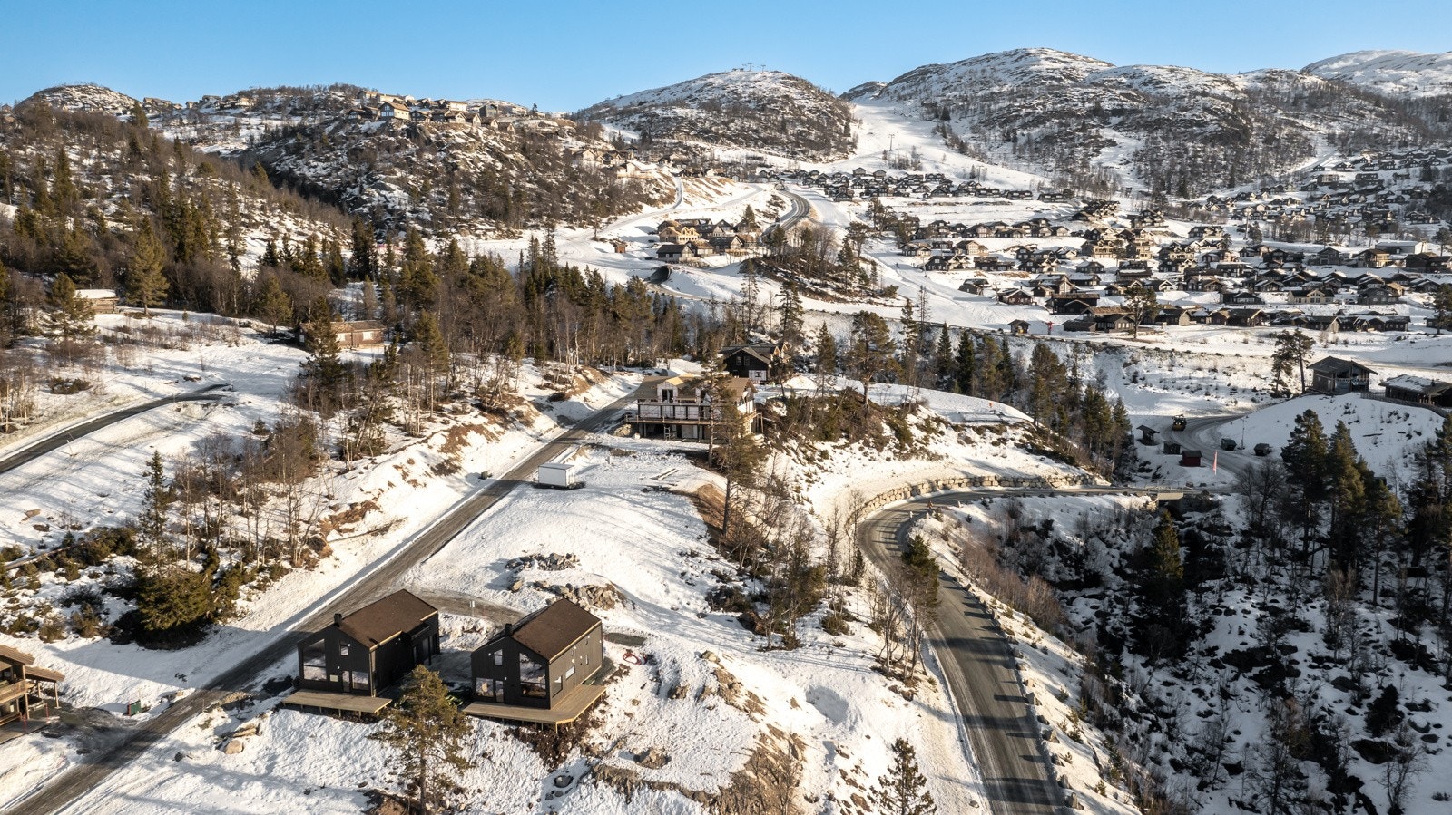 Vestvendt beliggenhet med svært gode solforhold. Galleribilde
