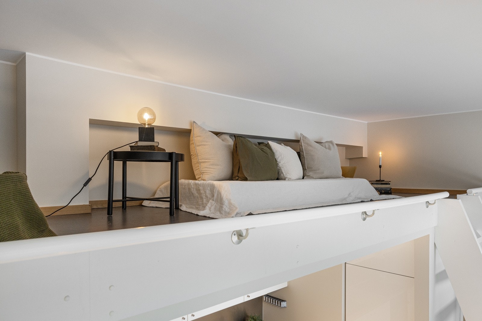 Hemsen i stuen er på ca. 8kvm Galleribilde