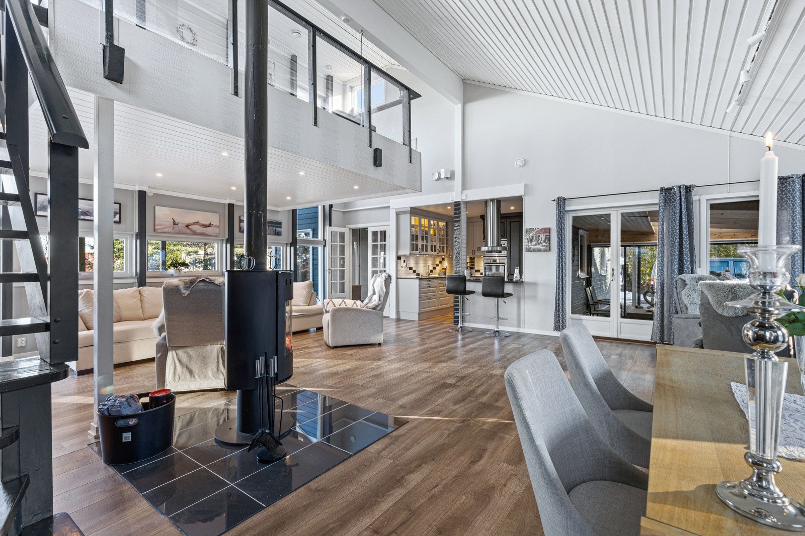 Rommet fremstår som et nydelig hjerte i hjemmet. Galleribilde