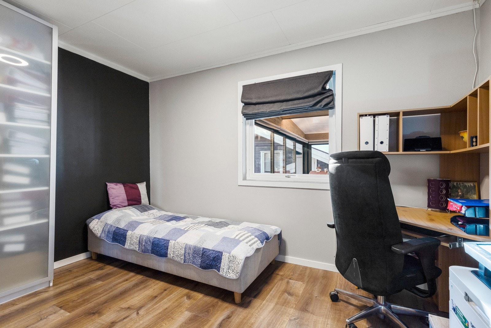 Soverom 3 med garderobe Galleribilde