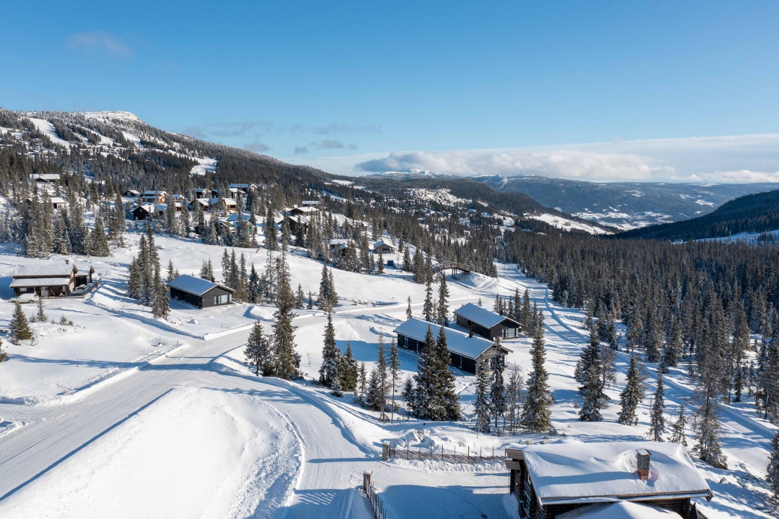 fra tomteområdet mot øst, Kvitfjell og Gudbrandsdalen
Foto:Mono Media Galleribilde