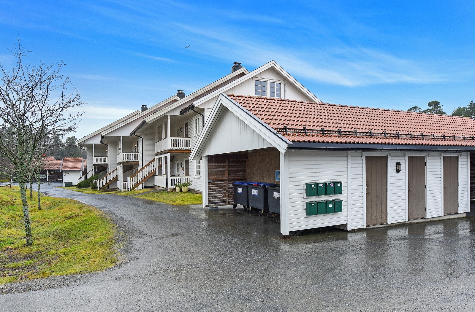 Utvendig tilhørende sportsbod Galleribilde