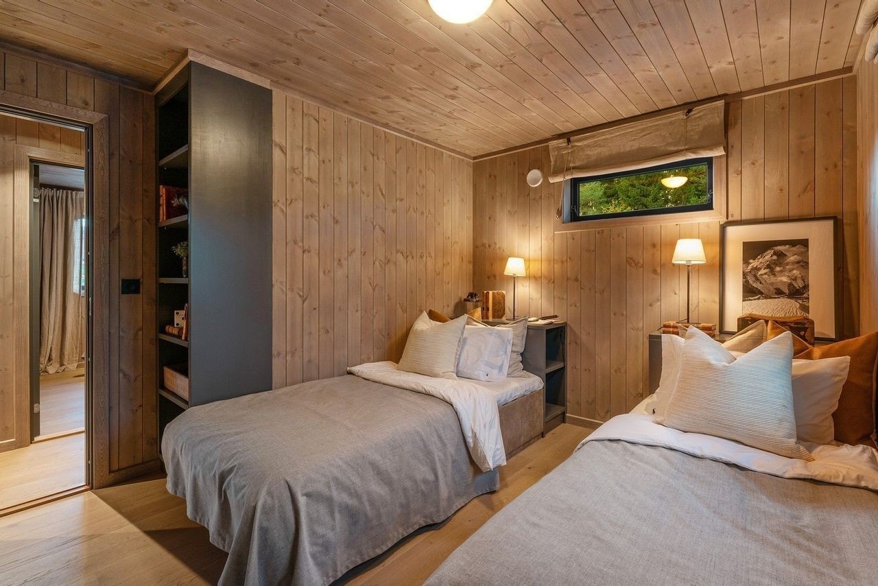 Solheim B - bildet er av ferdigbygd hytte der det er avvik ift standard leveranse Galleribilde