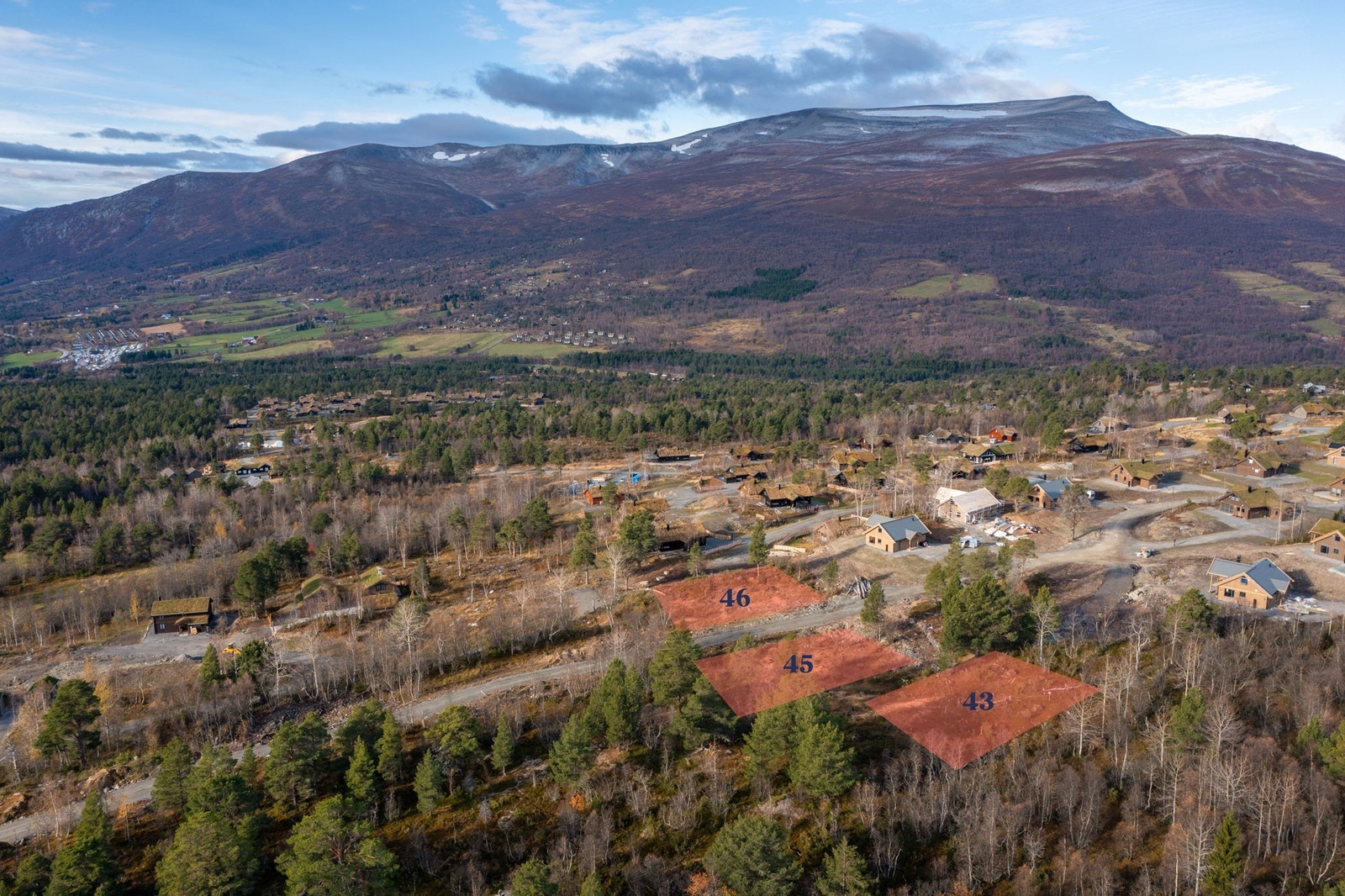 Oversiktsbilde der tomt 43 er markert Galleribilde