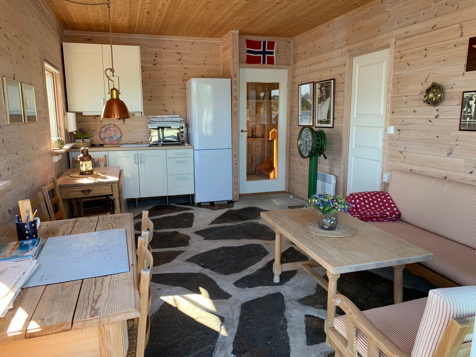 Stue 1. etasje båthus Galleribilde