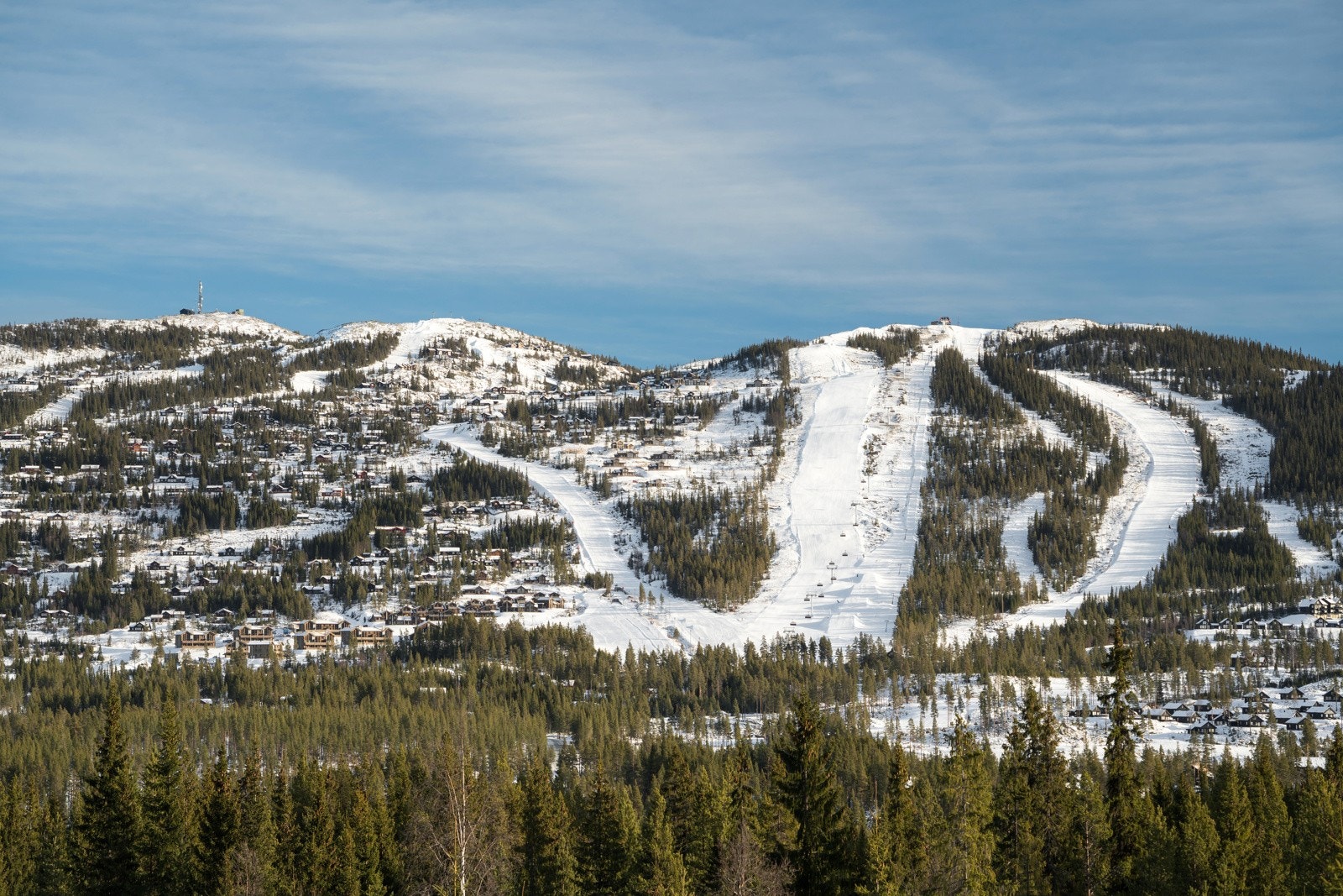 Nesfjellet Alpin ligger en kort kjøretur unna, underkant av 10 min Galleribilde