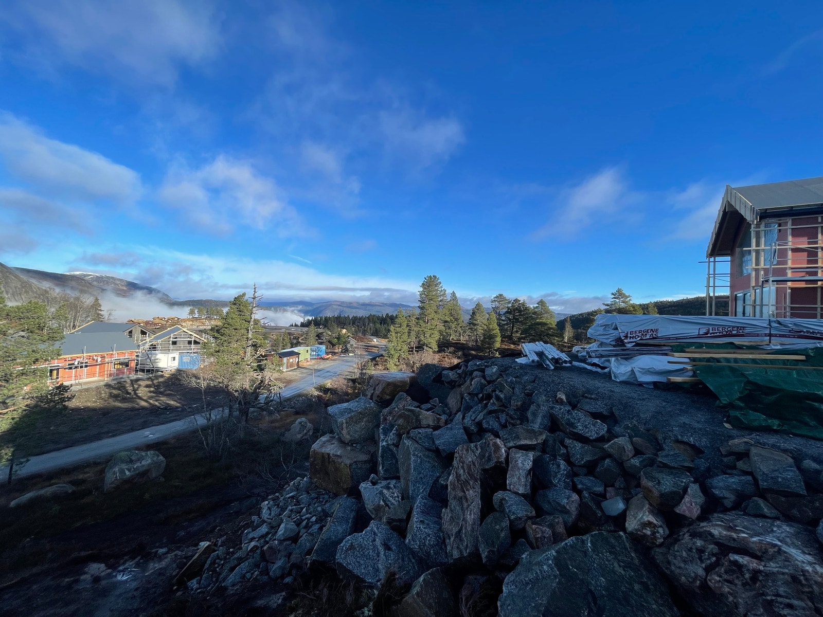 Utsikt fra tomta Galleribilde