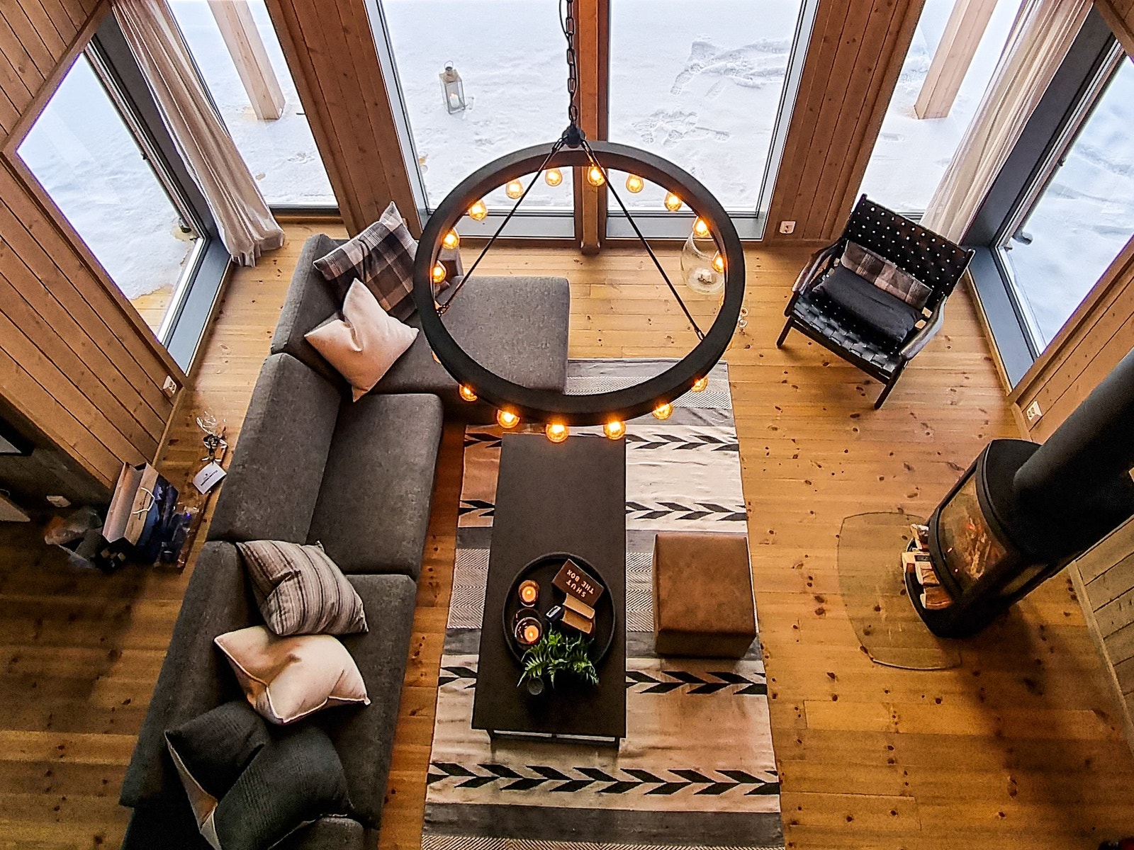 Bilde av tilsvarende hytte, visningshytta på Bergstølhovda Galleribilde