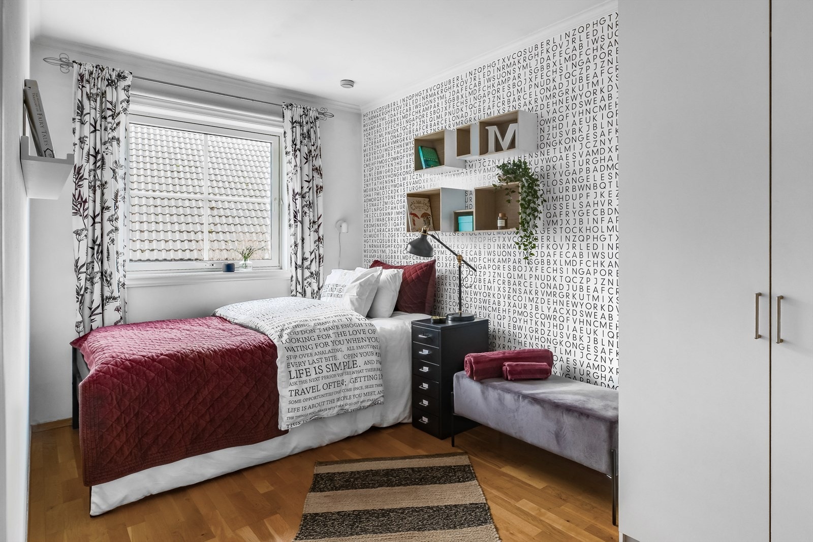 Sov 2 i 1 etasje. Galleribilde