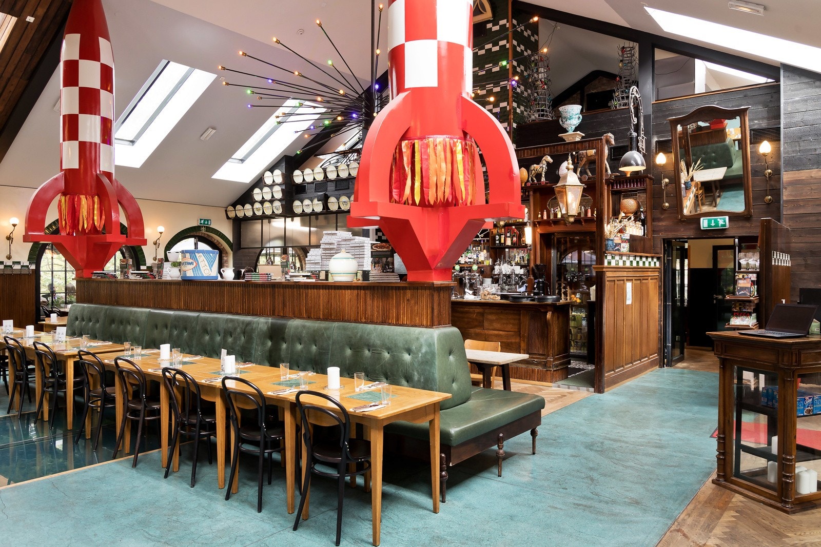 Villa Paradiso som ligger på torget har alle rettigheter og har et moderat kostnadsnivå for hverdags og fest i vakre omgivelser Galleribilde