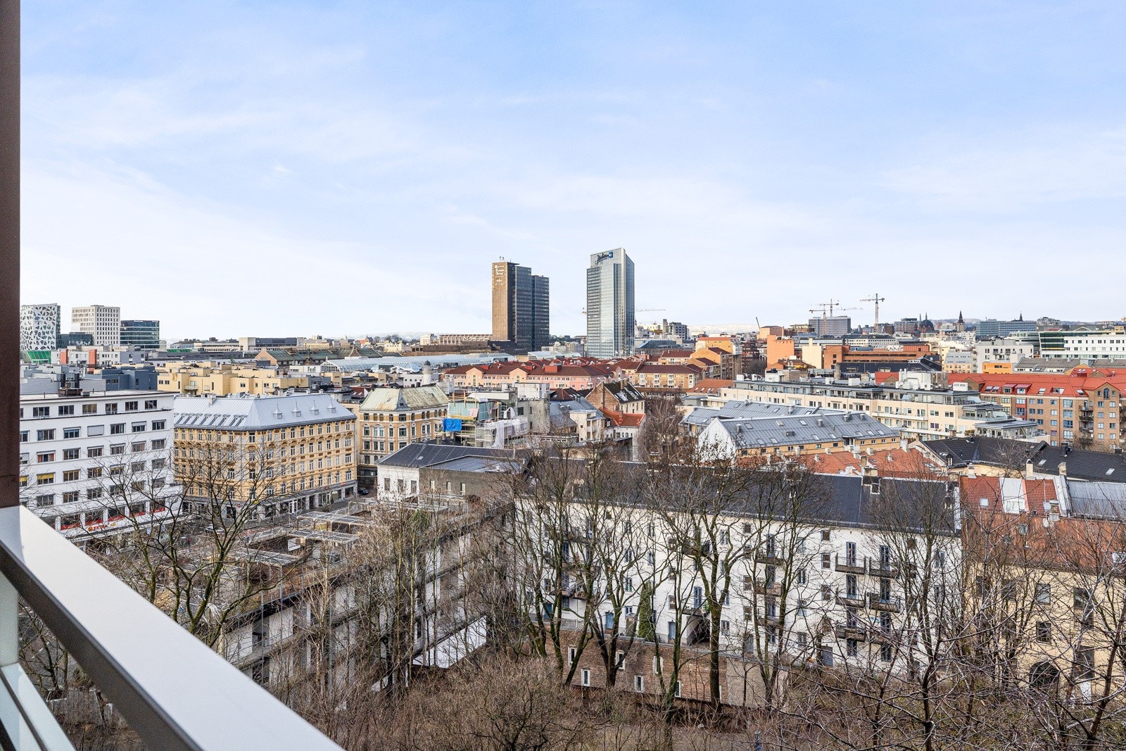 Denne leiligheten må oppleves, og ikke minst den fantastiske utsikten fra balkongen. Galleribilde