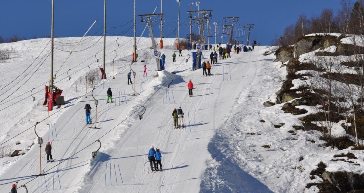 Skitrase i Tjørhomfjellet skisenter Galleribilde