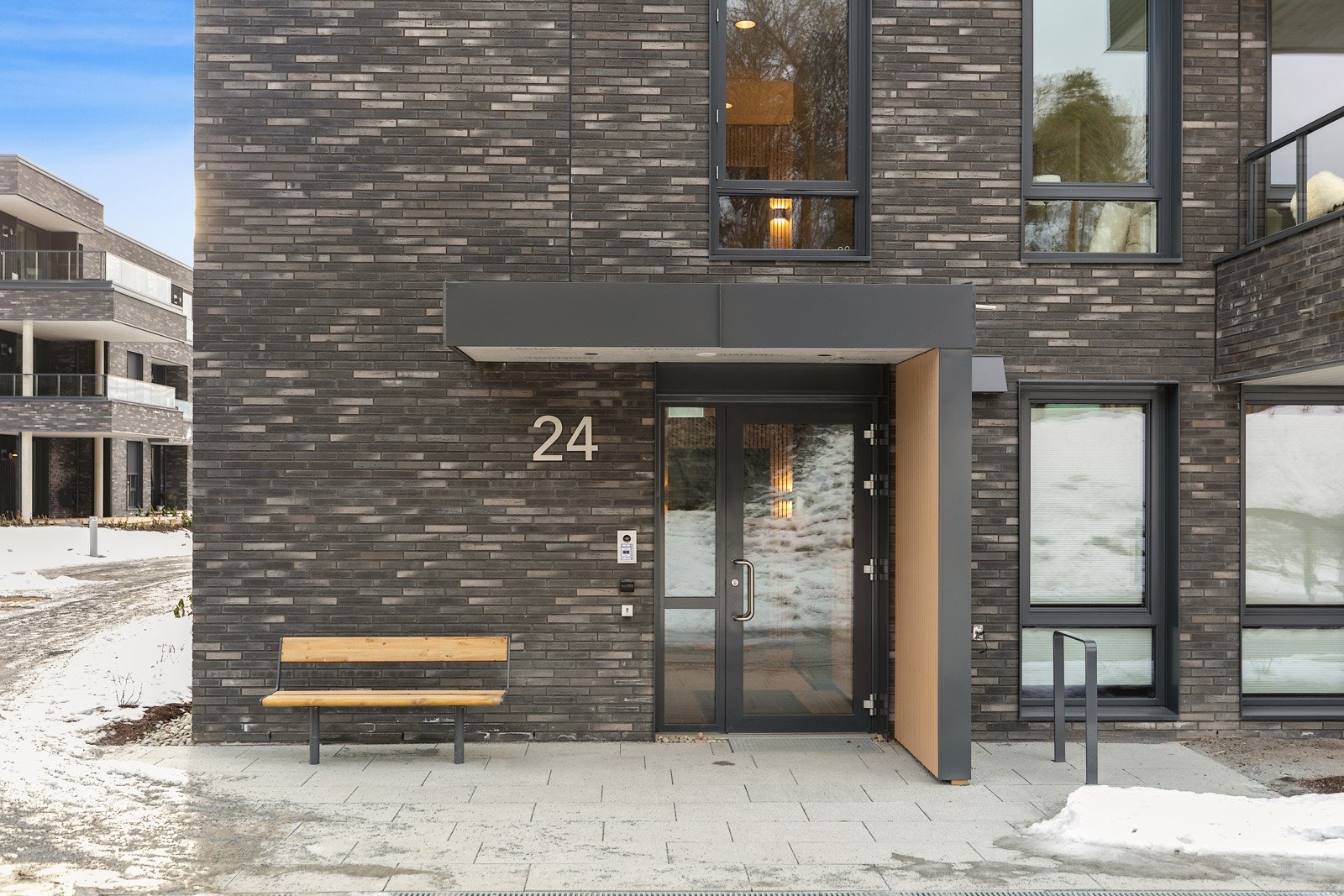 Inngangsparti i Veritas Have på Høvik Galleribilde