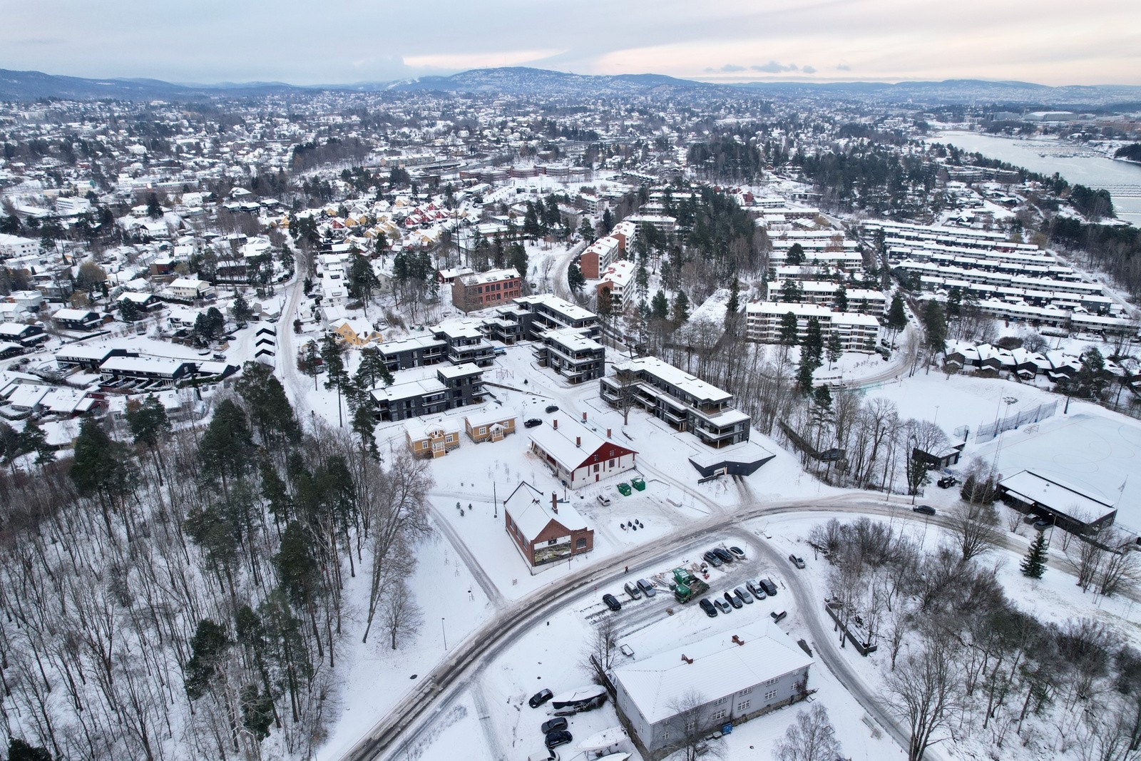 Med Veritashagen som nærmeste nabo bor du fredelig til i historiske omgivelser Galleribilde