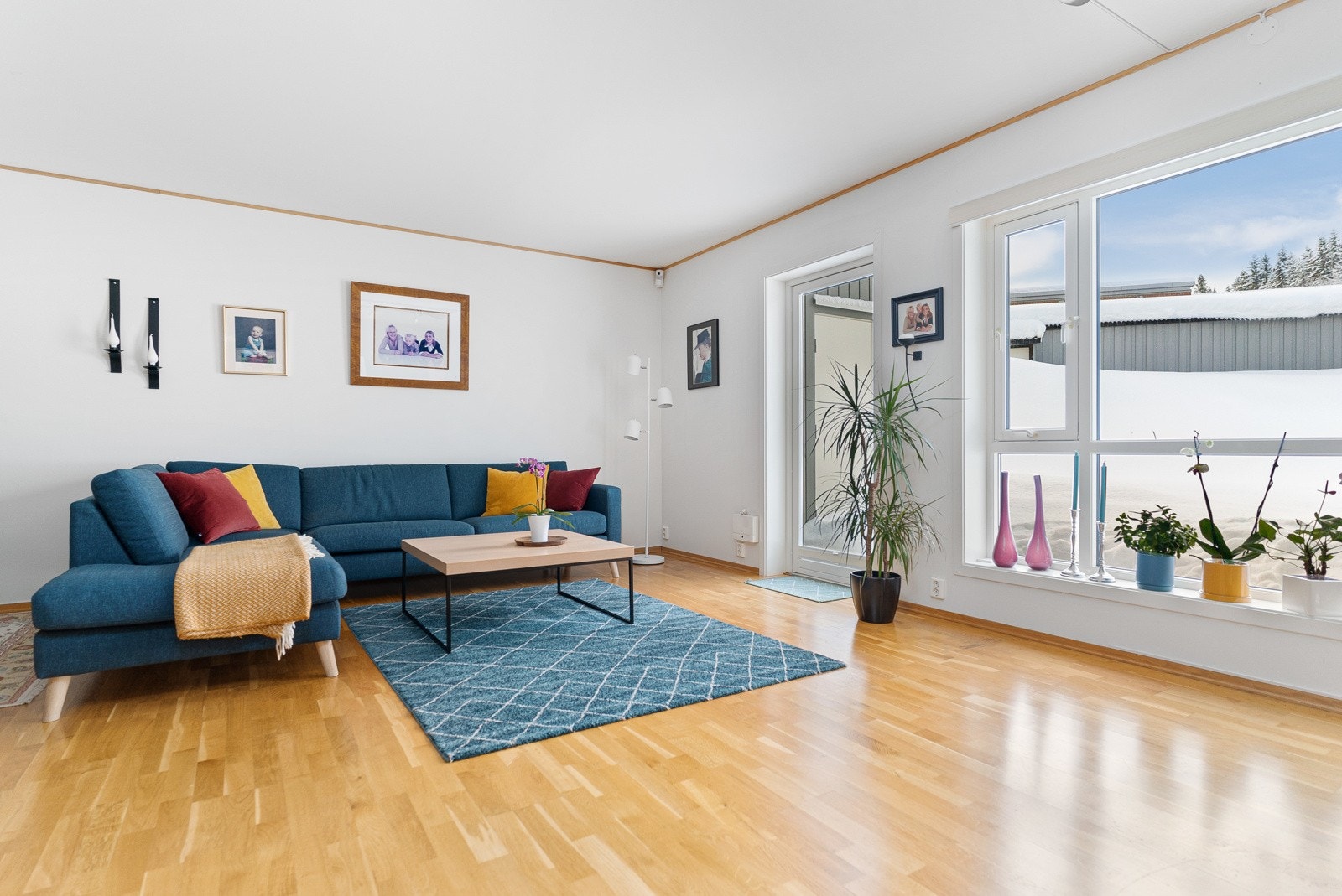 Det er gulvvarme i alle rom i 1. etasje foruten om bod Galleribilde