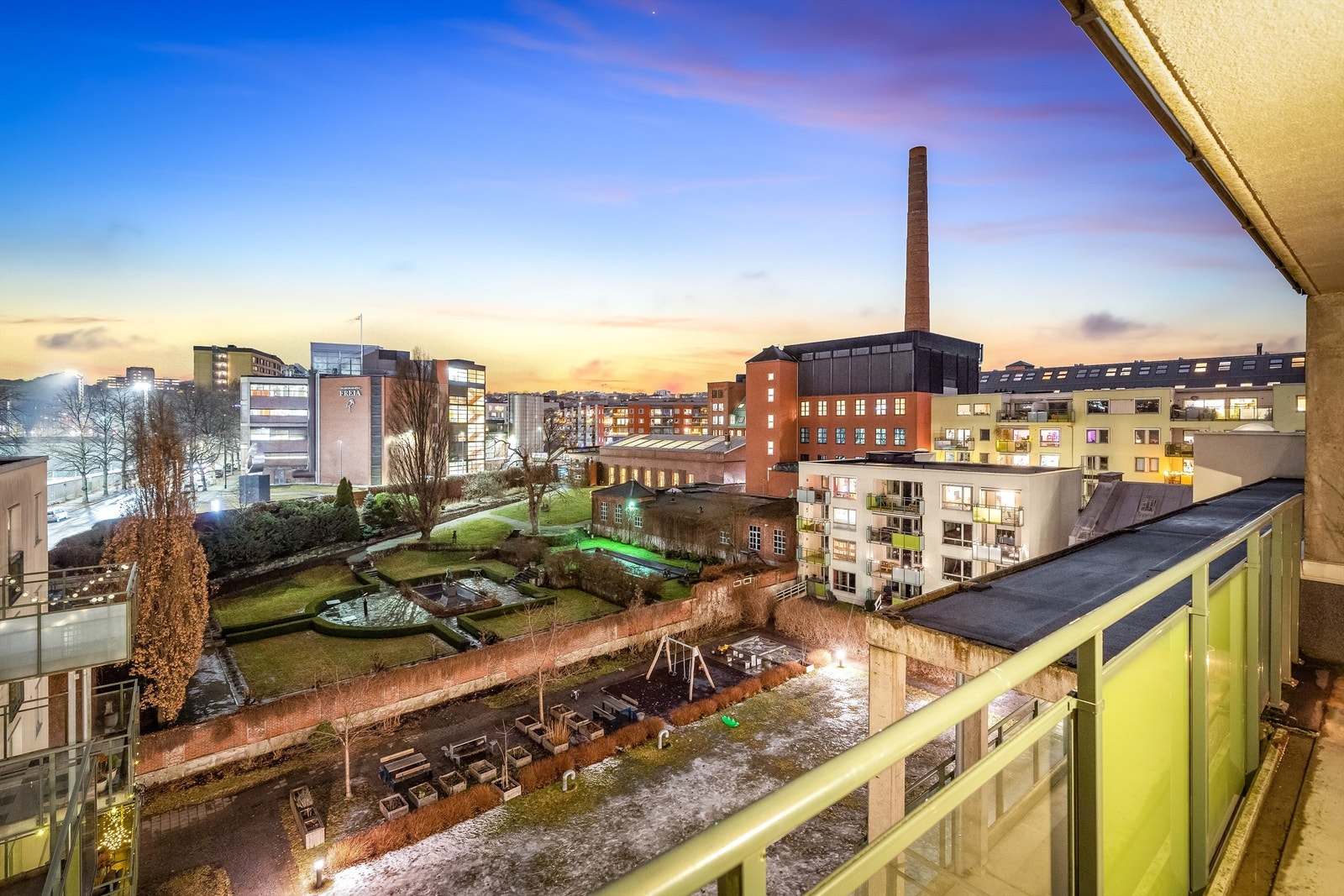 Utsyn over bakgården og den vakre Freiaparken. Galleribilde