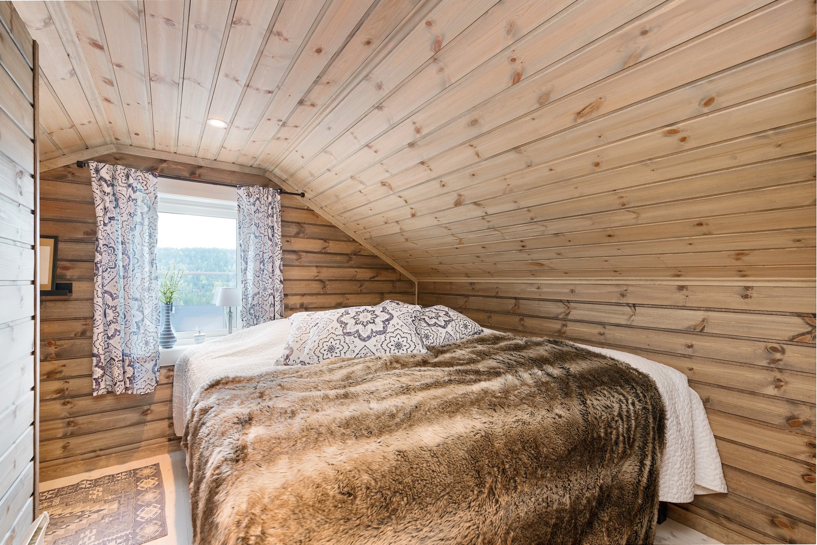 Bilde er tatt av lignende hytte som er påkostet fra standard leveranse Galleribilde