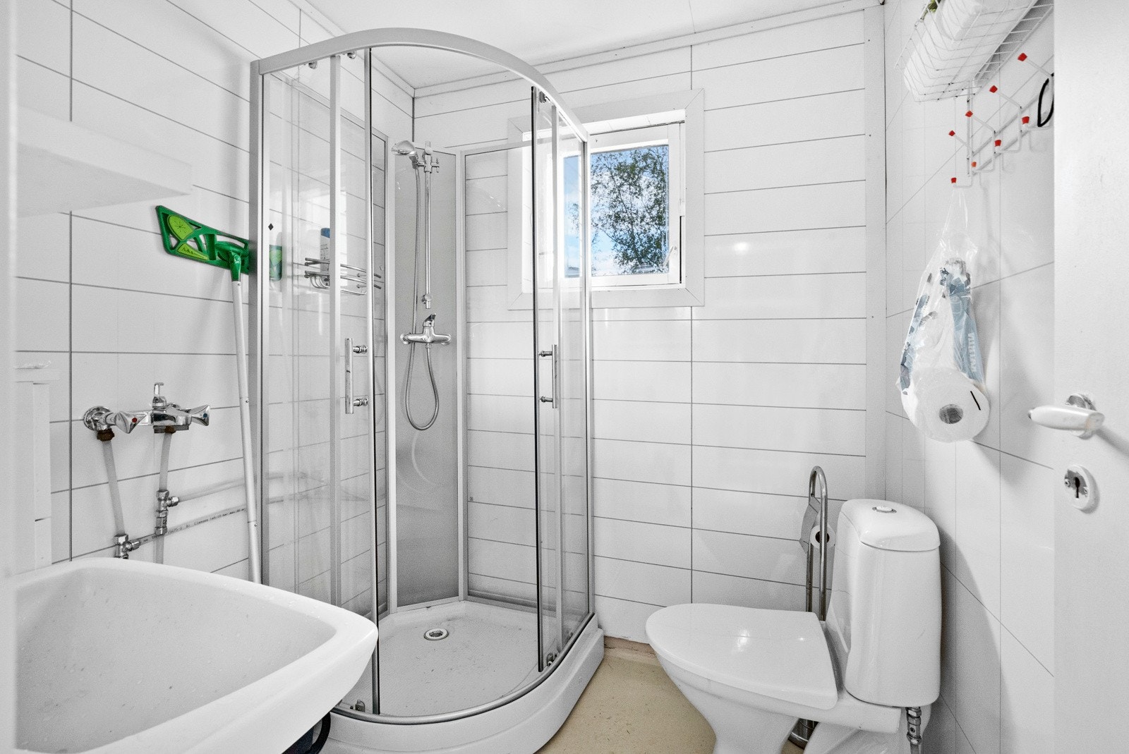 Kårbolig - Bad Galleribilde