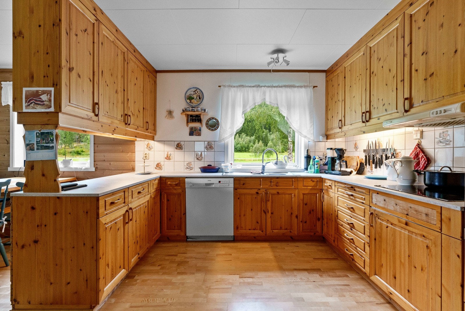 Våningshus - kjøkken Galleribilde