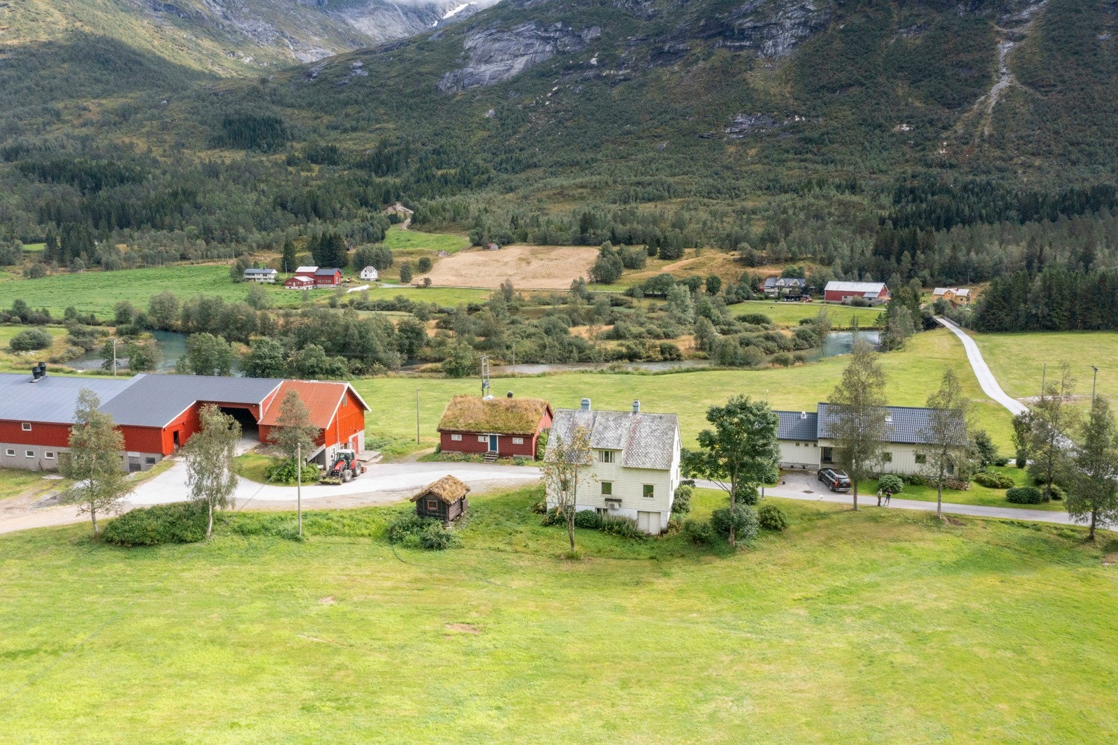 Kårboligen ble oppført i 1960 og var tidligere hovedhus på gården Galleribilde