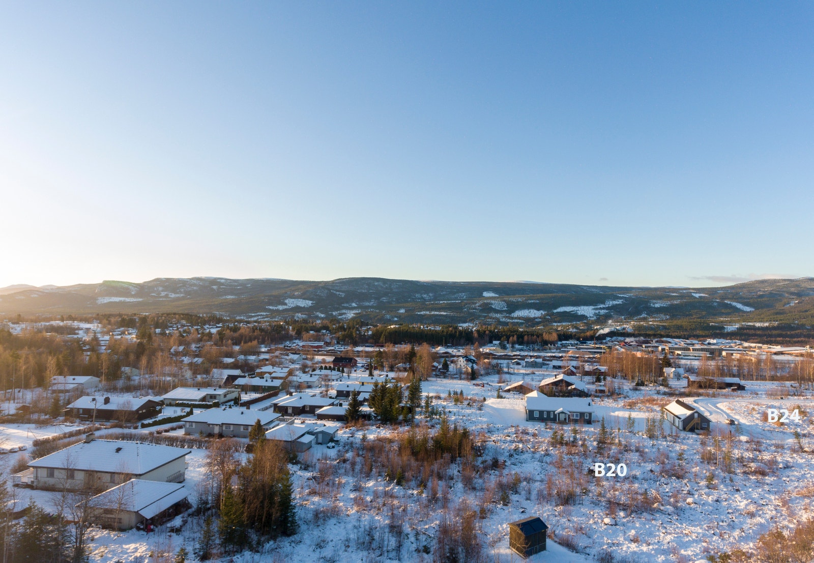 Tomtene som presenteres for salg er mellom 2500 og 3400 kvm. store Galleribilde