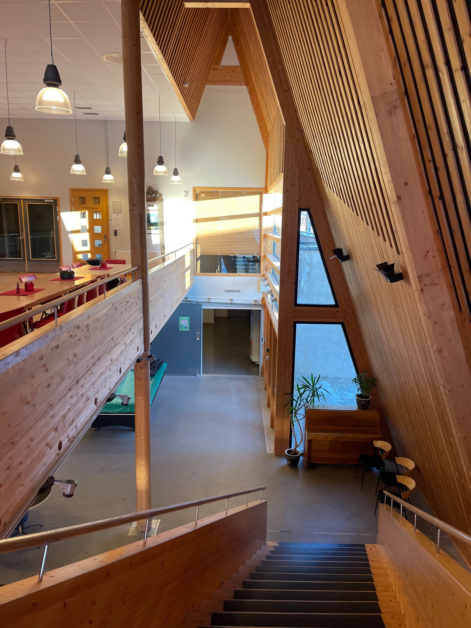 Stor-Elvdal har et rikt kulturliv, og kan lokke med eget kulturhus og idrettshall i Storstua Galleribilde