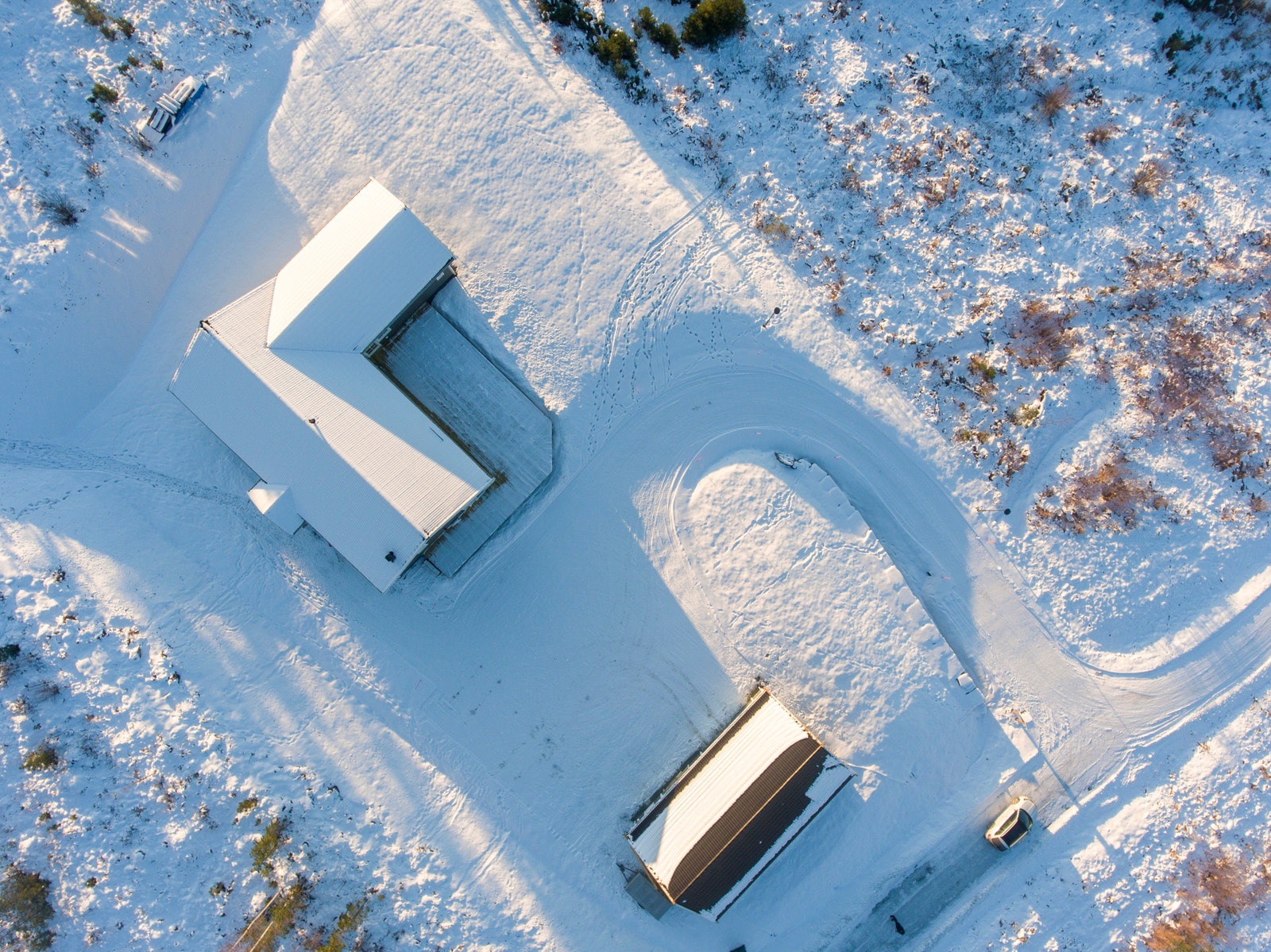 Tomtene som presenteres for salg er mellom 2500 og 3400 kvm. store Galleribilde