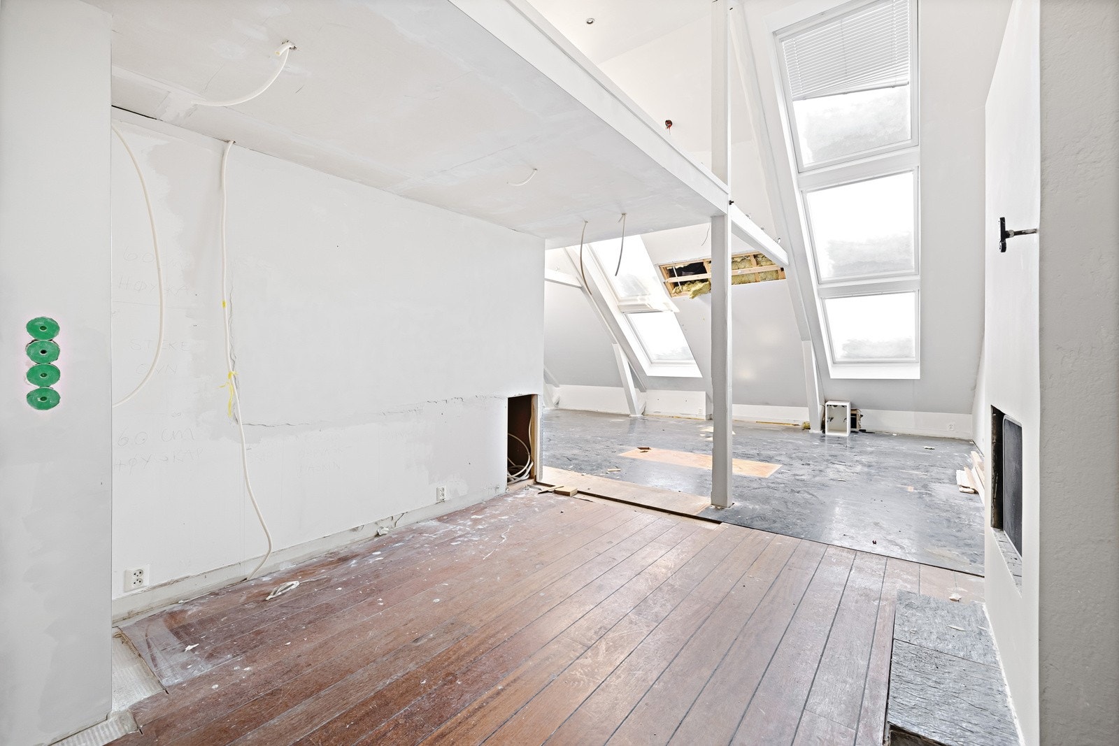 Tidligere kjøkkeninnredning er demontert/fjernet i.f.m. tidligere rehabilitering. Galleribilde