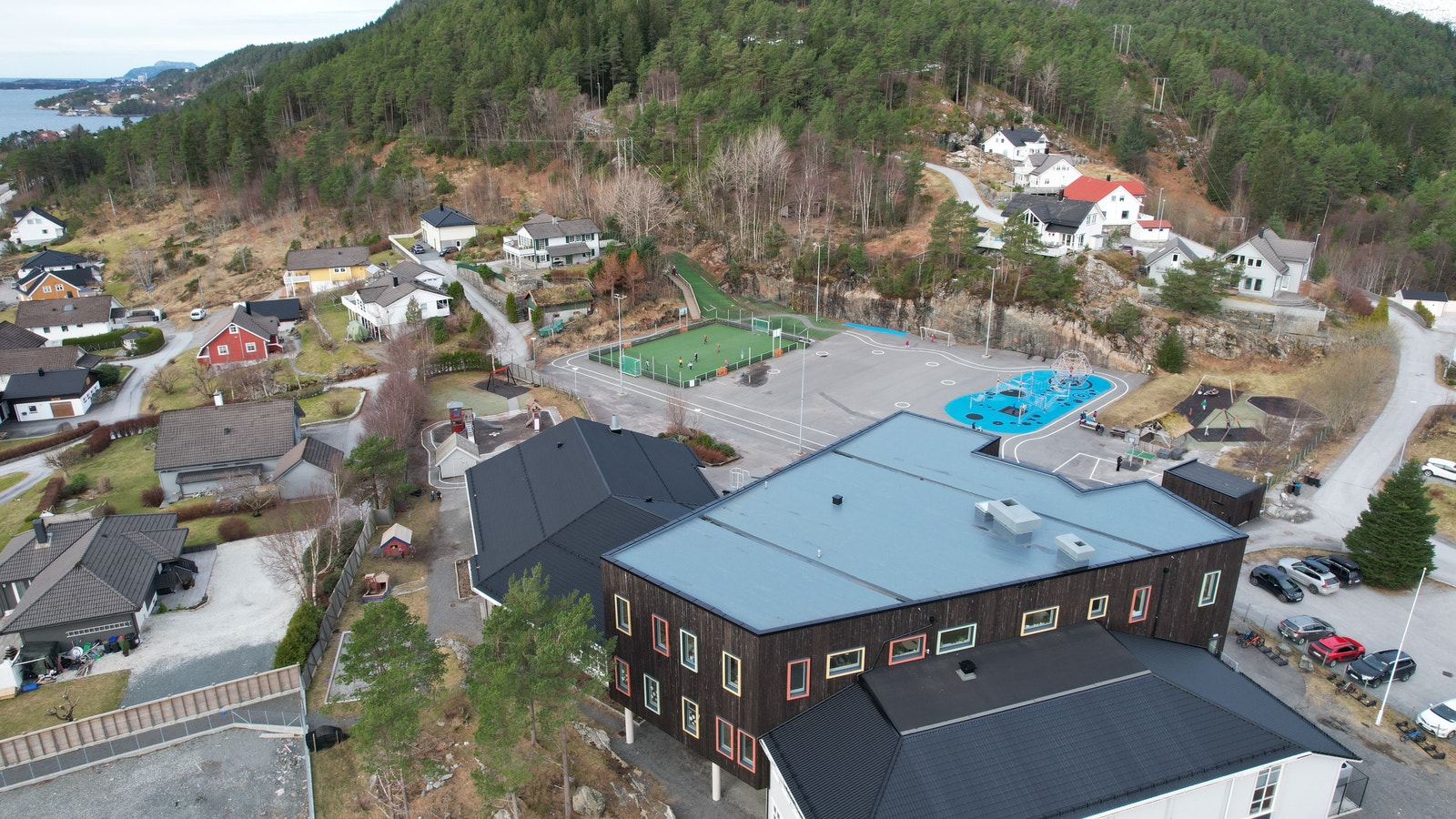 Brandsøy skule, barnehage og aktivitetspark Galleribilde