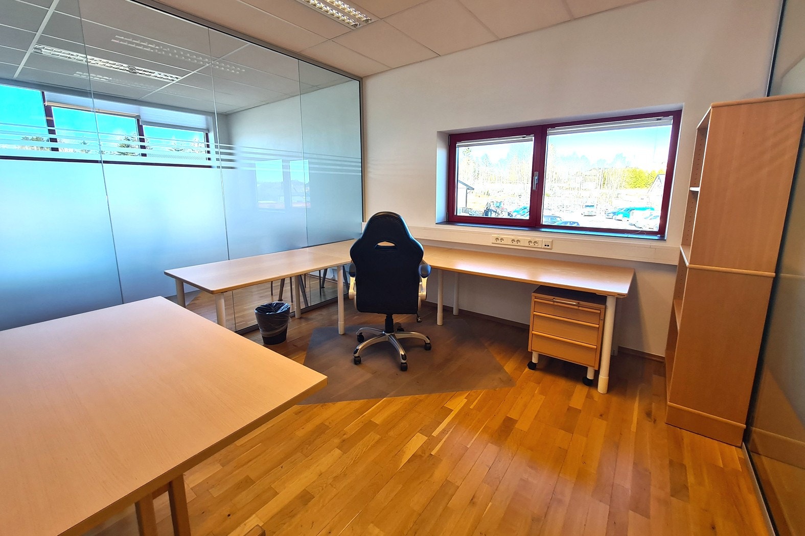 Kontorer kan leies ferdig møblert om ønskelig. Galleribilde