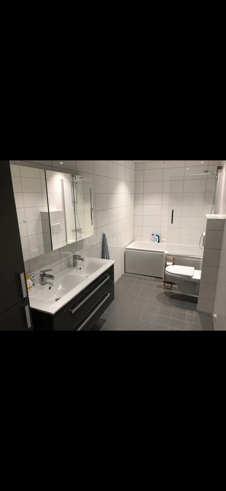 Moderne bad Galleribilde