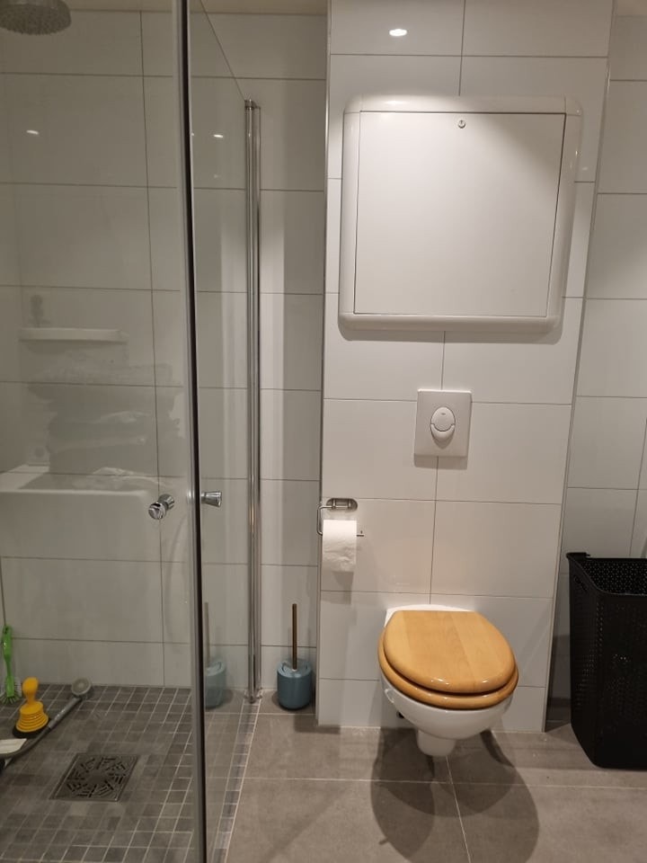 Romslig bad Galleribilde