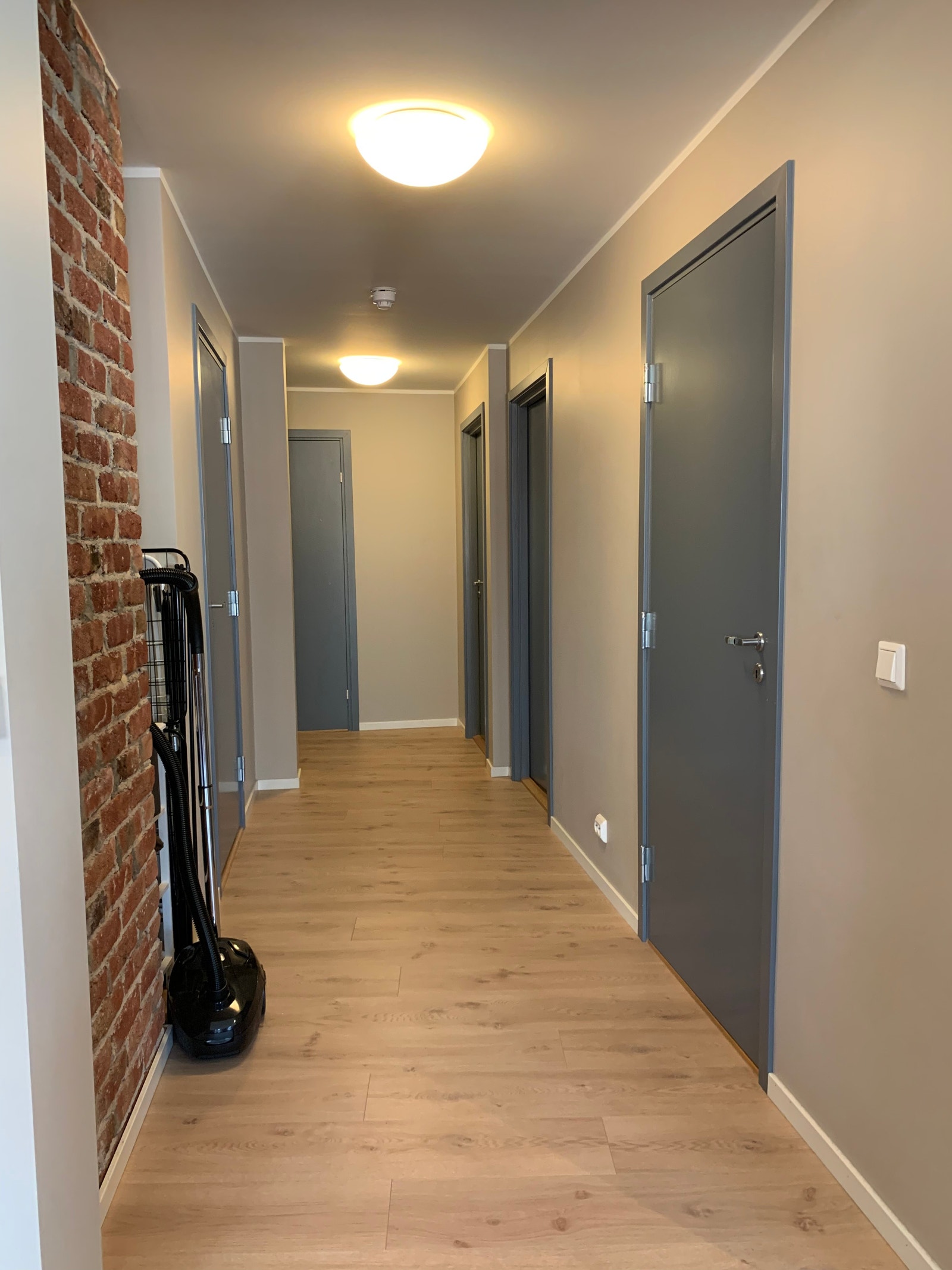gang til bad og sopberom Galleribilde