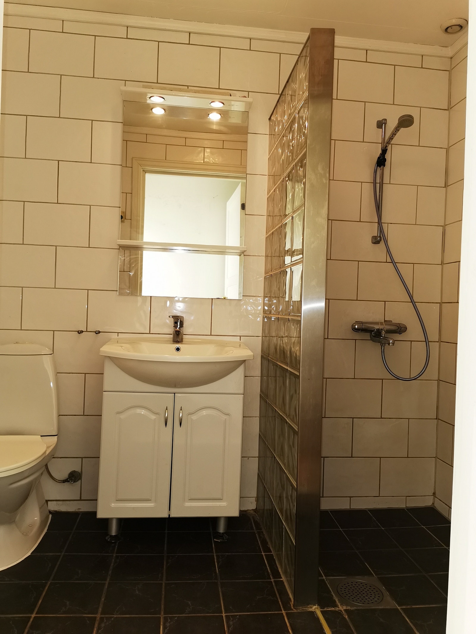 badet har varmekabel Galleribilde