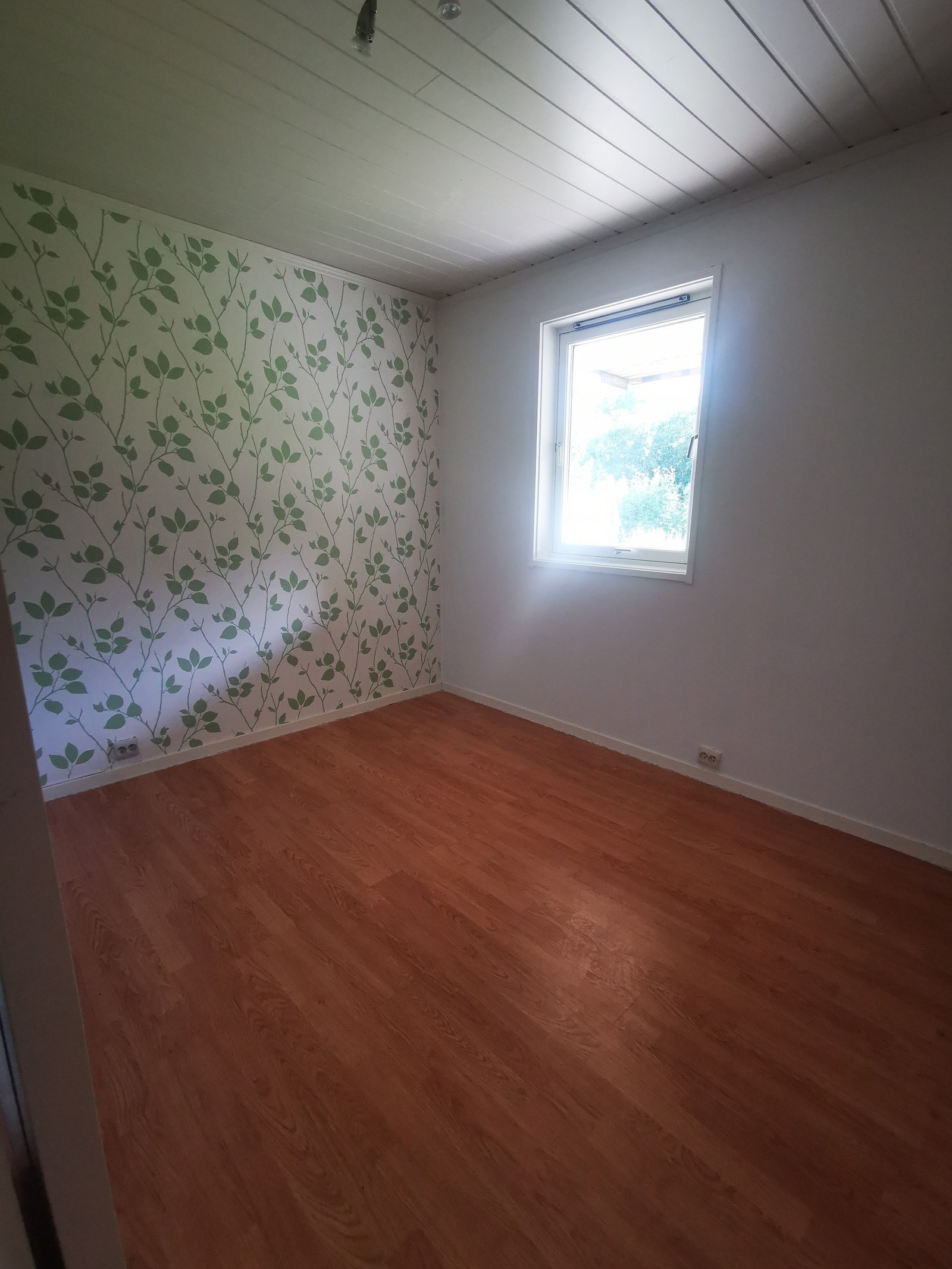 Søverom 1 har varmekabel Galleribilde