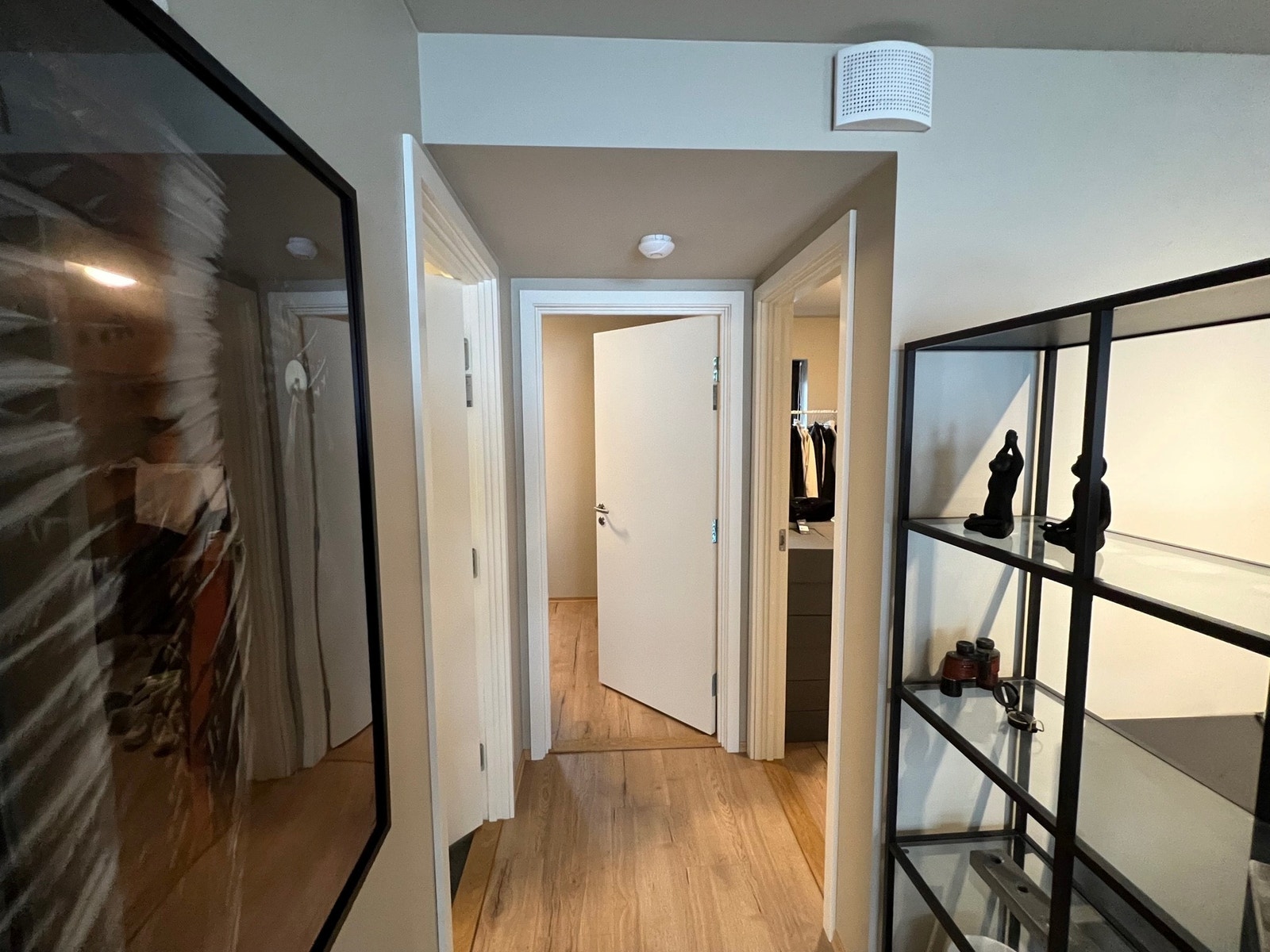 Gang fra stue til soverom og bad Galleribilde